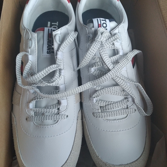 Tommy Hilfiger Jeans White multi  Men's Sneakers - Picture 3 of 9